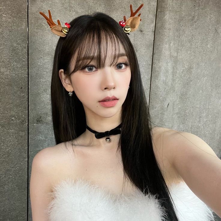 hourly karina tweet media