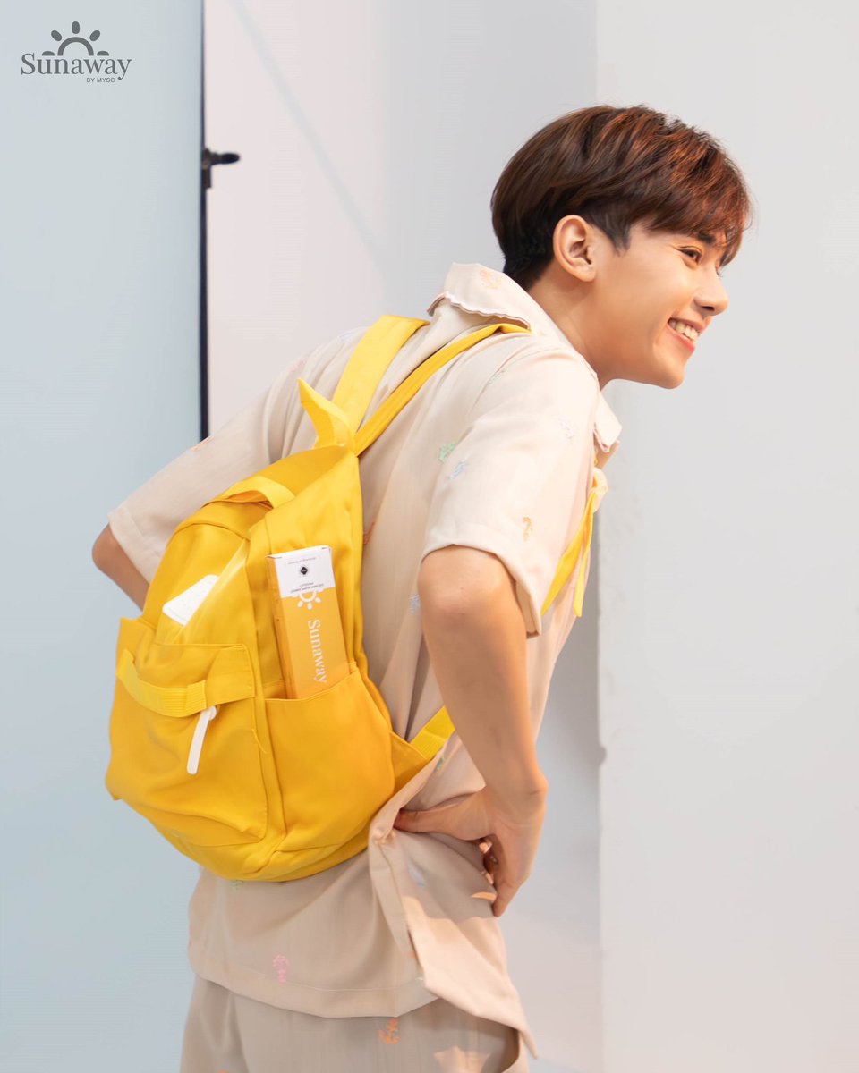 SunawayByMYSC's tweet photo. He's run on 100% pure smile. 💖😊 

#MYSC #Sunawaythailand #AlwaysSunaway
#fixentertainment #ศพกระซิบ #thewhisperer #SunawayxTheWhisPerer #sunaway #mysc  #FlukeTorSunaway #คูณตาว  #torkomkrit #กันแดดของคูณตาว https://t.co/uya0kwRk9f