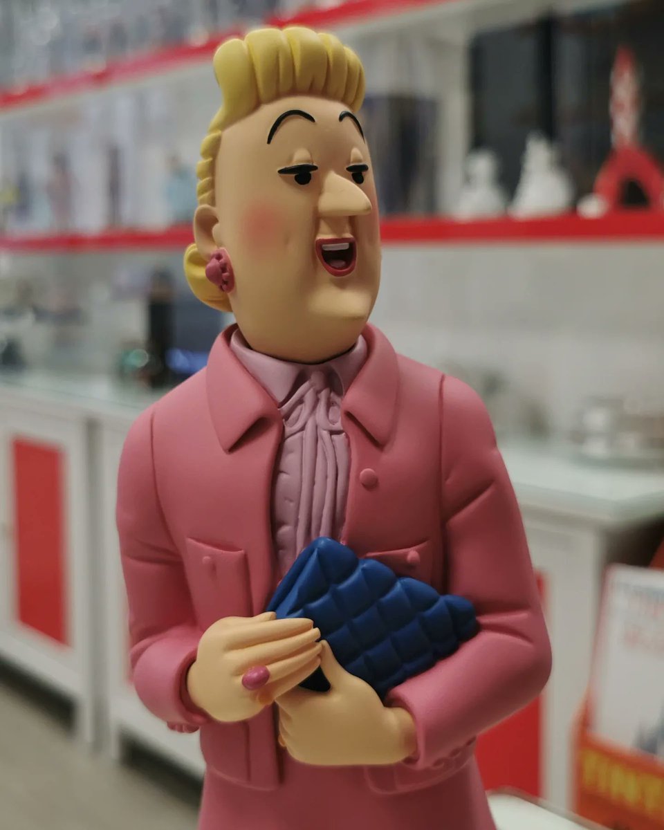 flordechamberi's tweet photo. 📍Donoso Cortés, 20, Madrid
💻 https://t.co/QzIWZKewun

Bianca Castafiore – Col. Museo Imaginario

#tintin #madrid #españa #tintinmadrid #tintinfans #tintincomics #figuras #regalos #reyesmagos #lesaventuresdetintin #lasaventurasdetintin #theadventuresoftintin #tintinshop https://t.co/zD6KWBhwj2