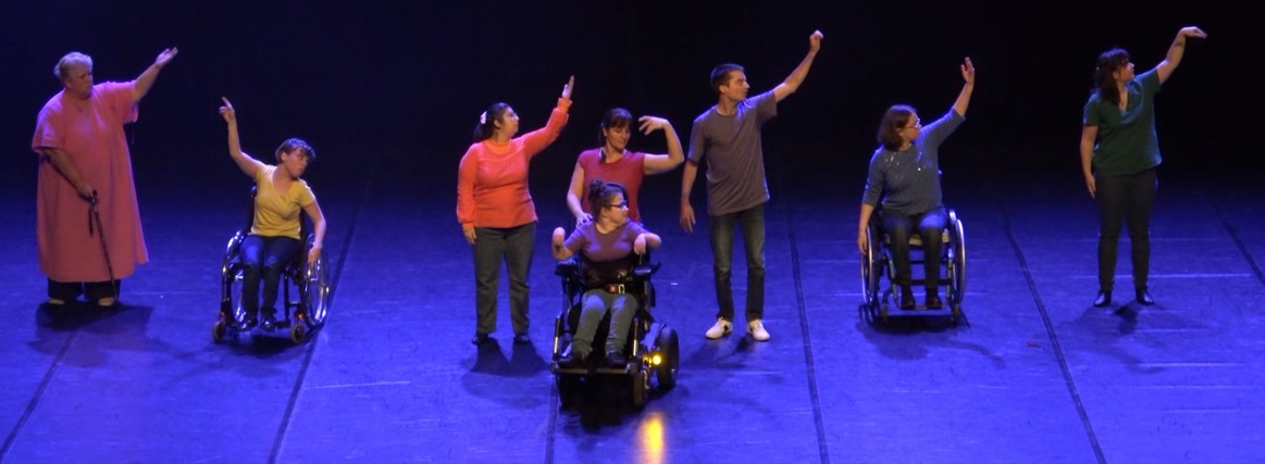 AfmTelethon37's tweet photo. Ce dimanche 3 décembre, s'est déroulé notre spectacle annuel de danse « Des Pas D'Espoir 2023 » à la salle Oésia, organisé par les ACO au profit du #Téléthon2023. Merci aux organisateurs et aux écoles de danse qui nous ont offert ce magnifique moment. https://t.co/rD6NYx72ku