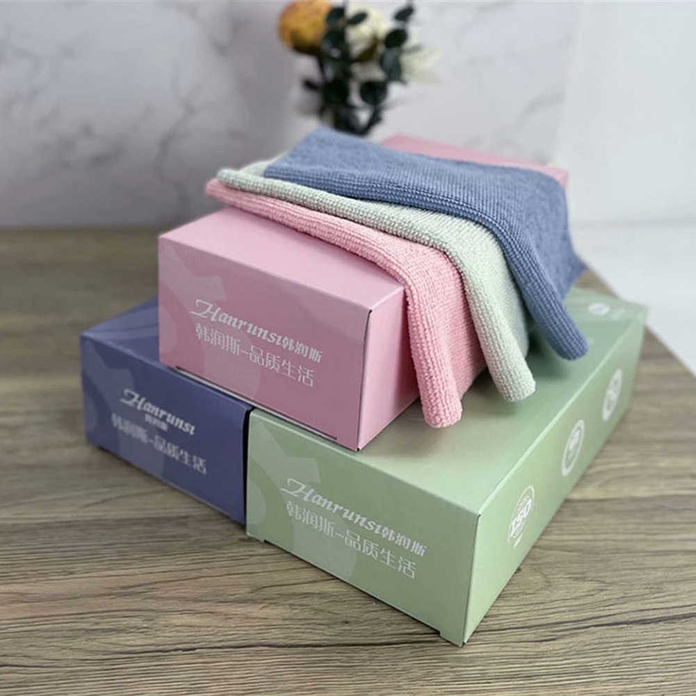 AaninUmayy's tweet photo. Dah boleh buang dah kain buruk hitam belacan korang kat dapur tu 🤭 nah! guna kitchen towel pakai buang ni. https://t.co/pchC9ZLxYg