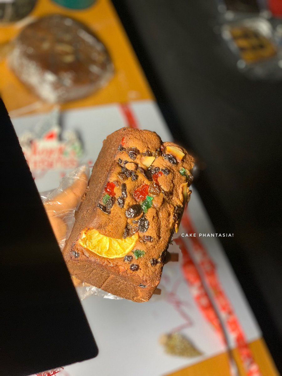 cakephantasia's tweet photo. Fruit Cake Loaf Too Yummy ❤️
It’s very much available ✅
Kindly send a dm with the link in BIO
Call; 09059135469, 09080397966
#cakephantasia #cakephotography #fruitcake #chritmas #explore #exceptionaltastejustforyou #trending2023 https://t.co/wUbJlzBAQP