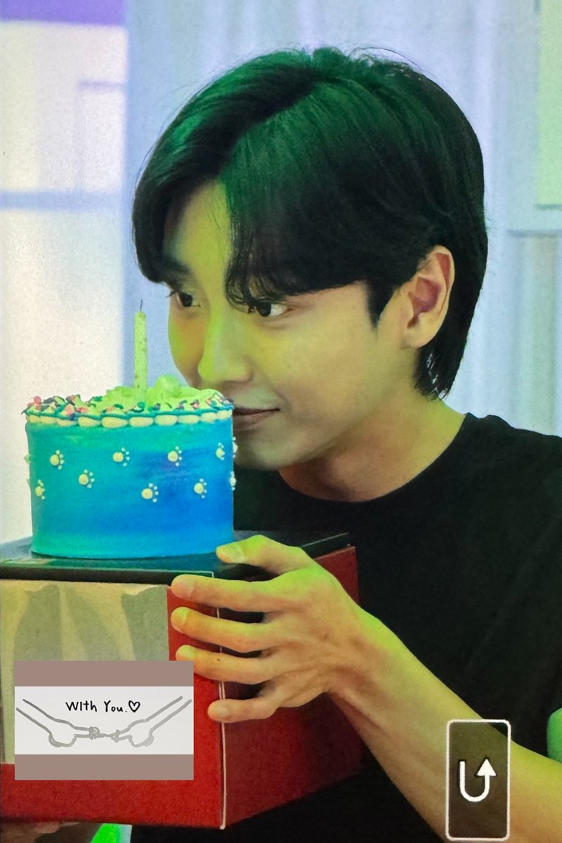 with_you_w's tweet photo. 231227 이쓴네컷
#HAPPY_ESON_DAY🧡 EVE

이슨아, 미리 생축 ~ 🎂

#ESON #이슨 #UNISON #WISH https://t.co/iWjb4KaAxf