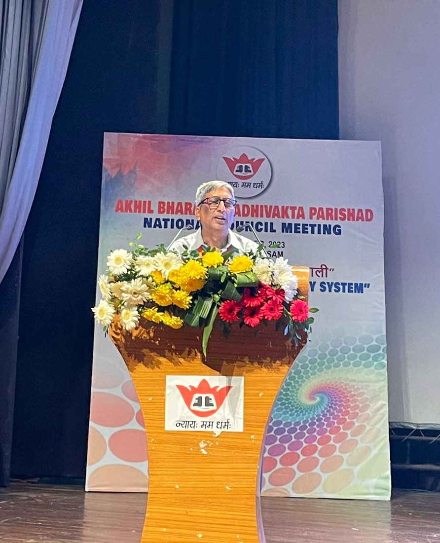 AdhivaktaP's tweet photo. Shri K. Srinivasa Murthy, President, Akhil Bharatiya Adhivakta Parishad delivering welcome address during the inaugural session of National Council Meeting (2023) of Akhil Bharatiya Adhivakta Parishad at IIT Guwahati, Assam. https://t.co/SHWauUPOBA