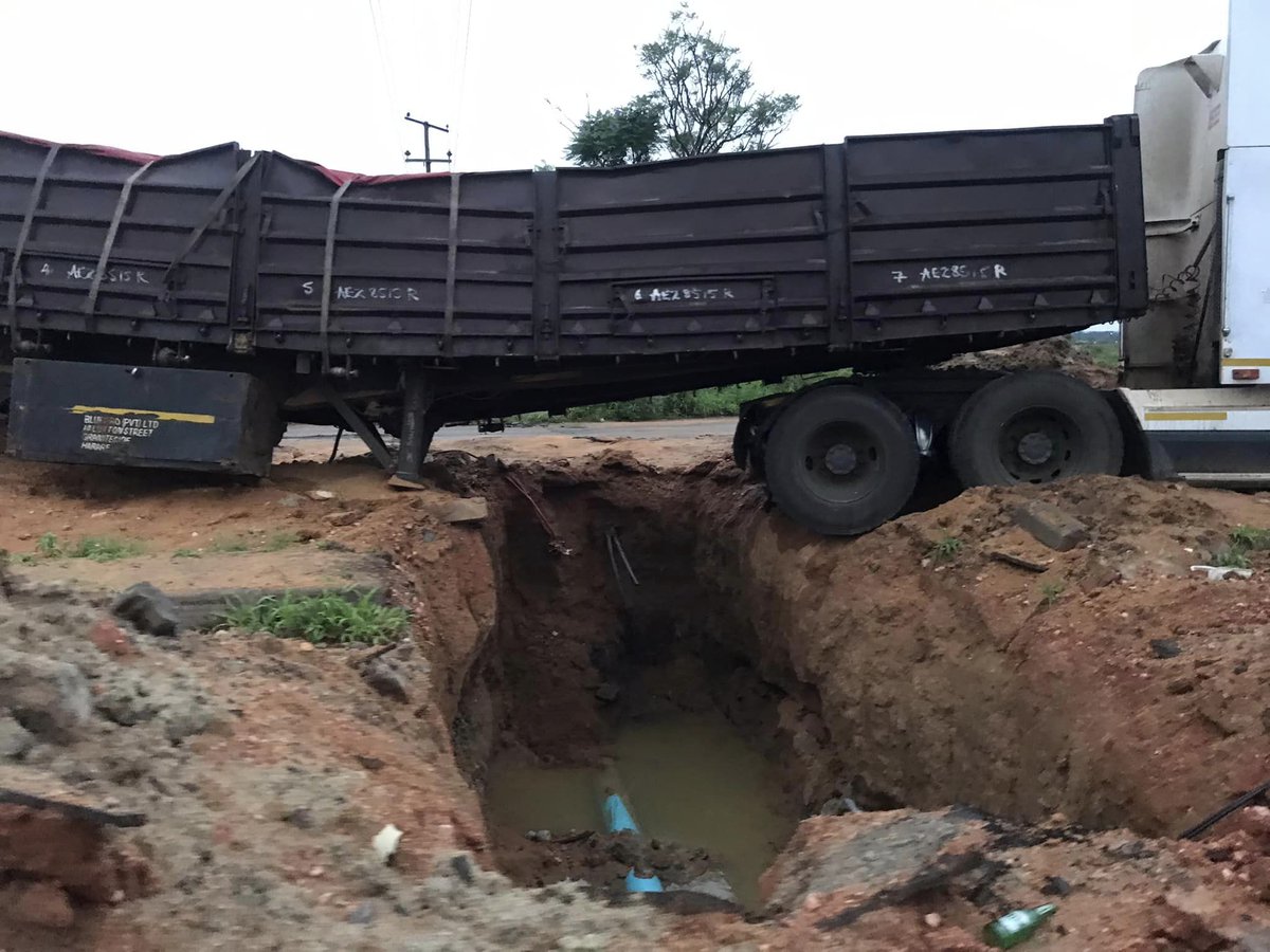 zenzele's tweet photo. City council guys dug a burst pipe and left the trench open. I think they should have barricaded this road.#Asakhe https://t.co/nJ4YaOJtLX