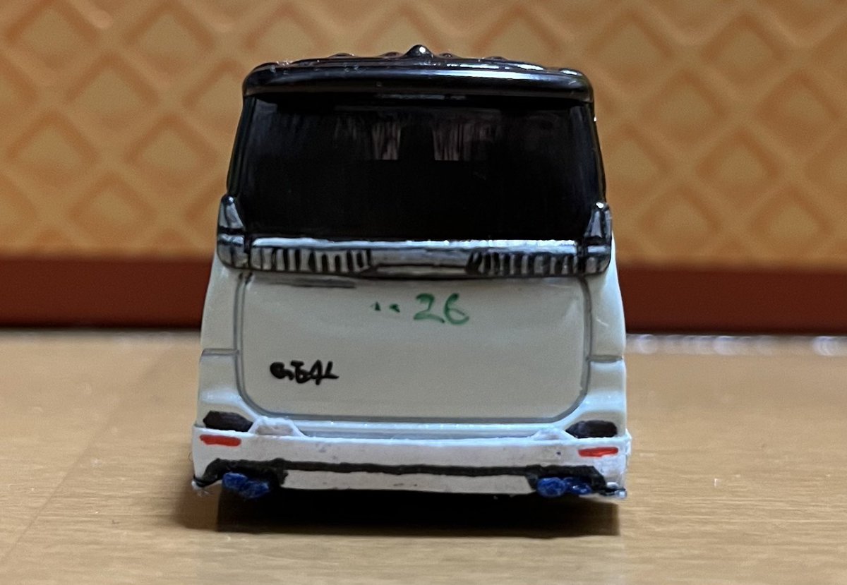 takku_sachiyann's tweet photo. #トミカ カスタムしました！
トヨタヴォクシー #VALOREN のデモカー仕様です！
実車は@GEAL8781 のページをご覧下さい！ https://t.co/SBQir40ZKh