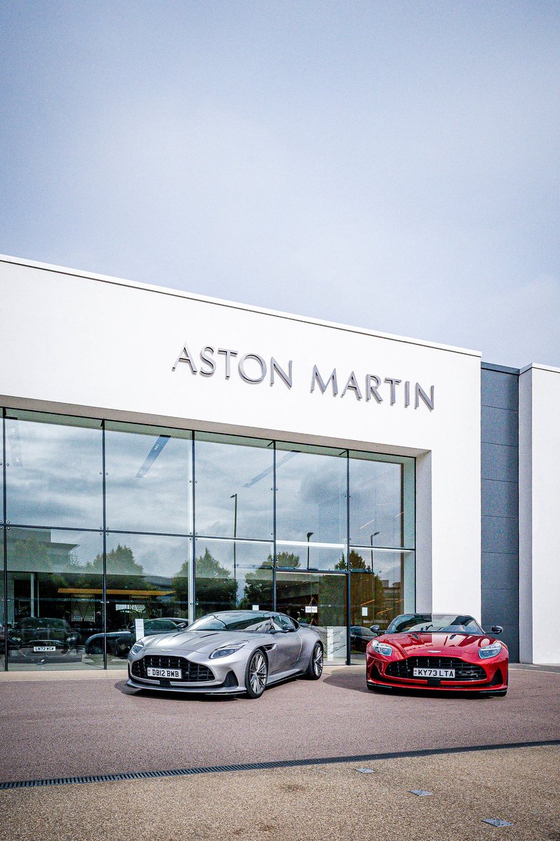 AstonHatfield's tweet photo. Unapologetic presence.

The World's First Super Tourer.

#AstonMartin #DB12 #ICONDRIVEN https://t.co/plPVPn64yd