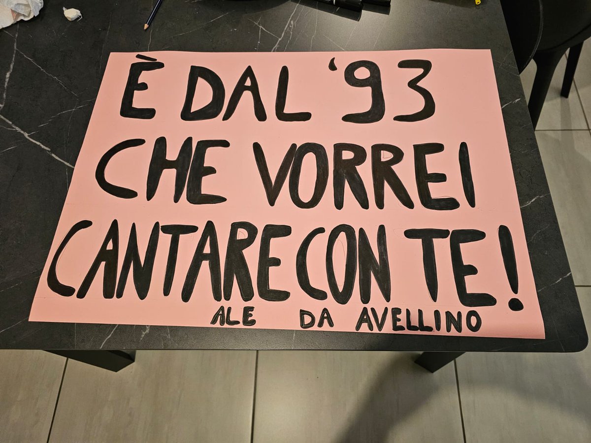 iannuzziale's tweet photo. E stasera facciamo il bis! 🥰 @LauraPausini @AntonellaIannu5 https://t.co/JrnYyodDa4
