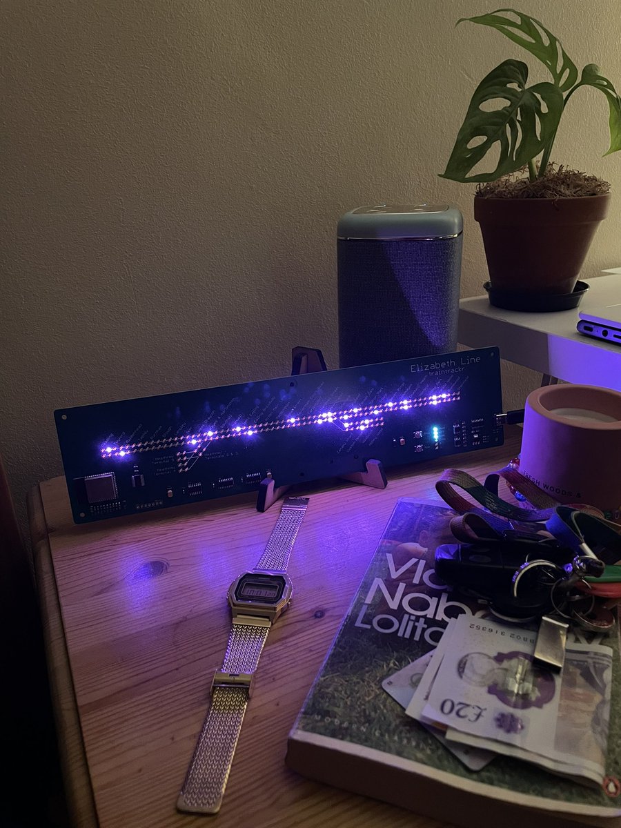 Andrew Young (@r129chap) on Twitter photo <a href="/thevail1/">David Vail</a> <a href="/TrackrTrain/">traintrackr</a> And I’ve got the Lizzy Line next to my desk… current train traffic; <a href="/thevail1/">David Vail</a> <a href="/TrackrTrain/">traintrackr</a> And I’ve got the Lizzy Line next to my desk… current train traffic;