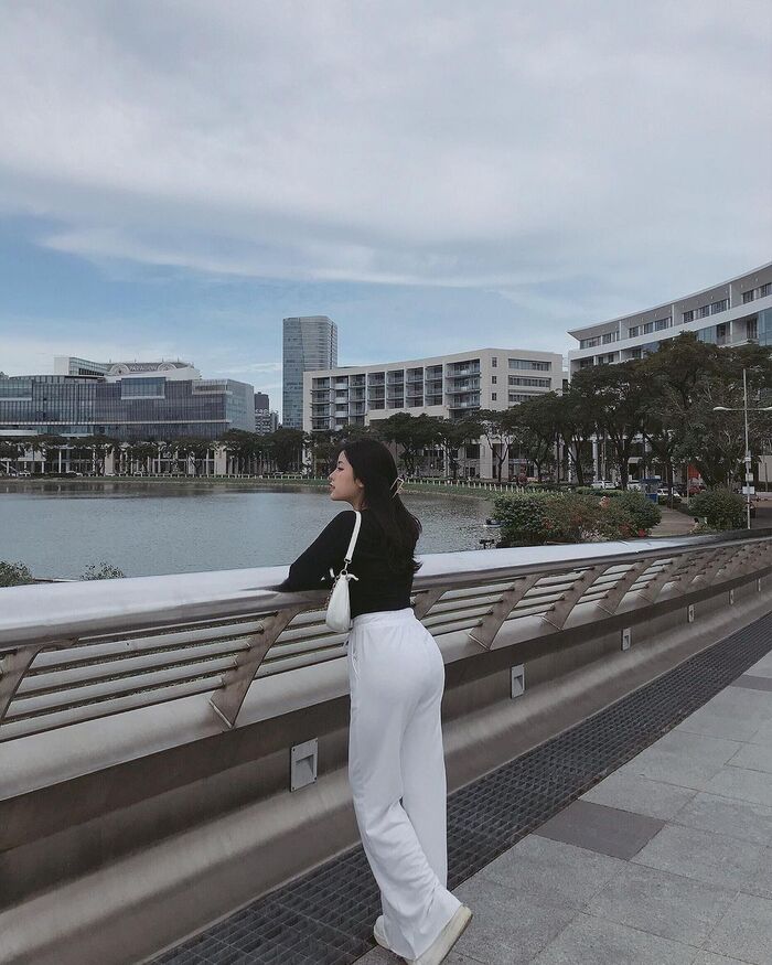 Zoe Lawrence tweet media