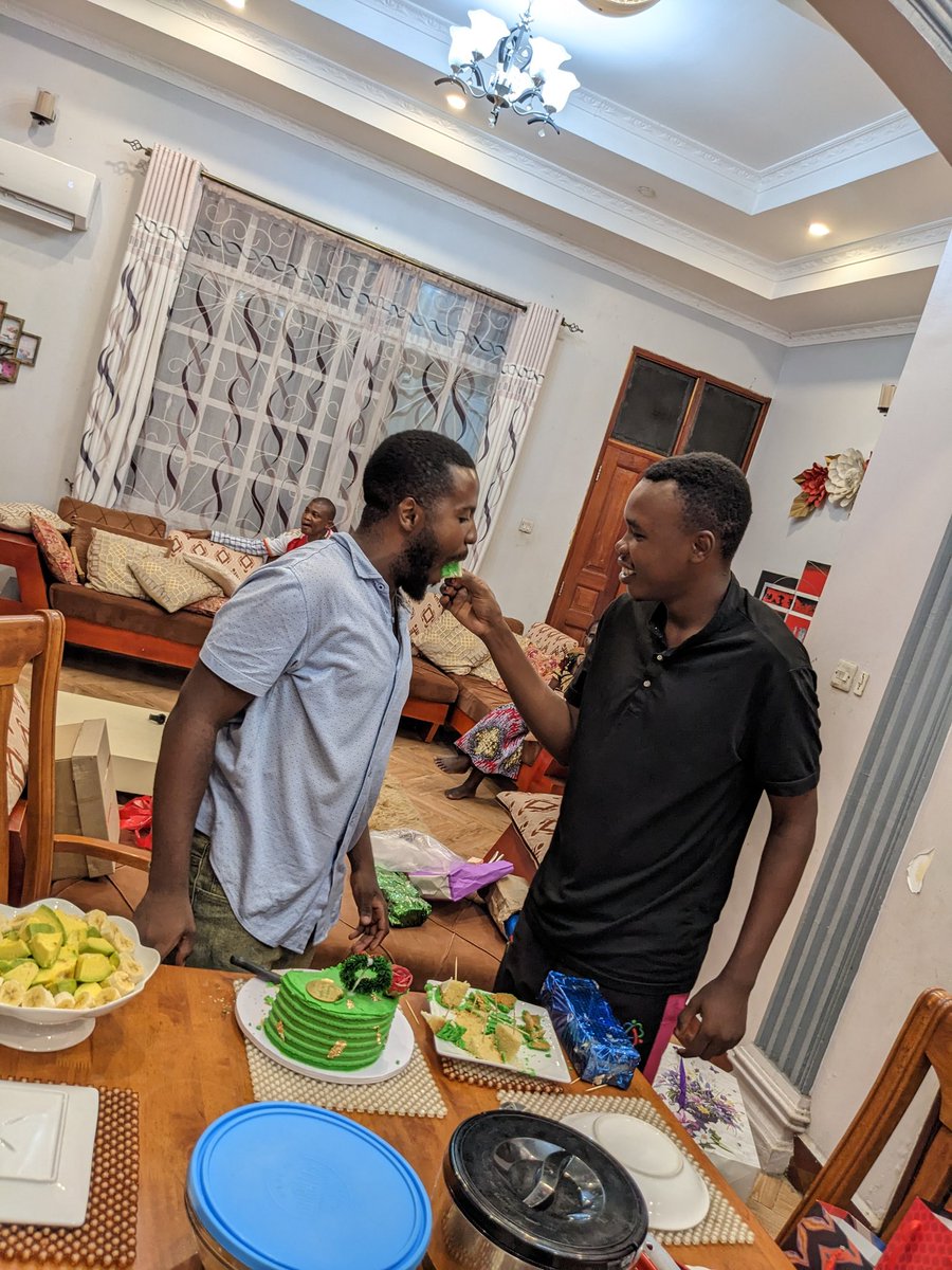bonifacejoseph_'s tweet photo. About last night BOXING DAY 😎 https://t.co/HOqOA22KcM