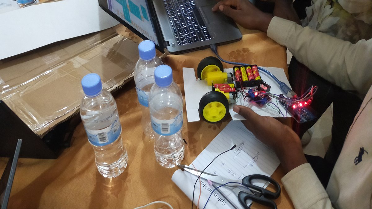 creativity_rw's tweet photo. The Pilot of WRO Rwanda 2023 is going well, teachers and students were trained on Robotics and project making. Best projects will be awarded this Friday December 29, 2023. Our partnership with other  organizations will allow more than 300 schools  participate in  WRO 2024. https://t.co/RIEZChQOlW