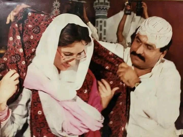 abaljani74's tweet photo. #SalamBenazir https://t.co/G9YnJJwngh