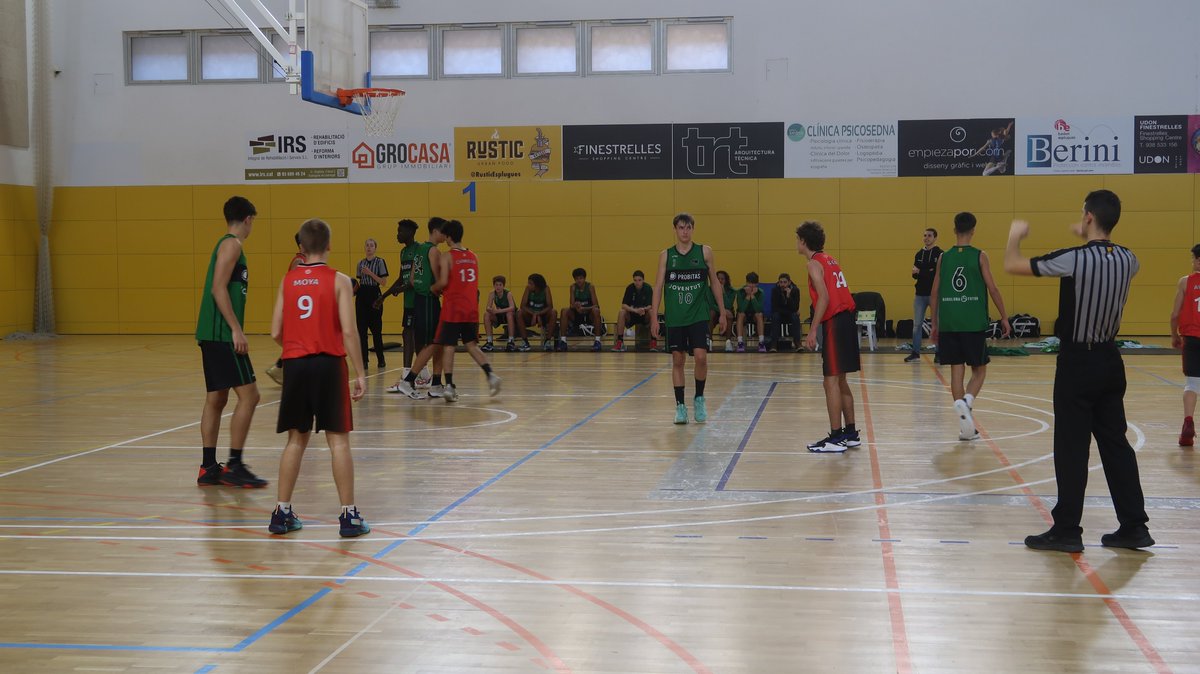 Ajuntament d'Esplugues de Llobregat tweet media