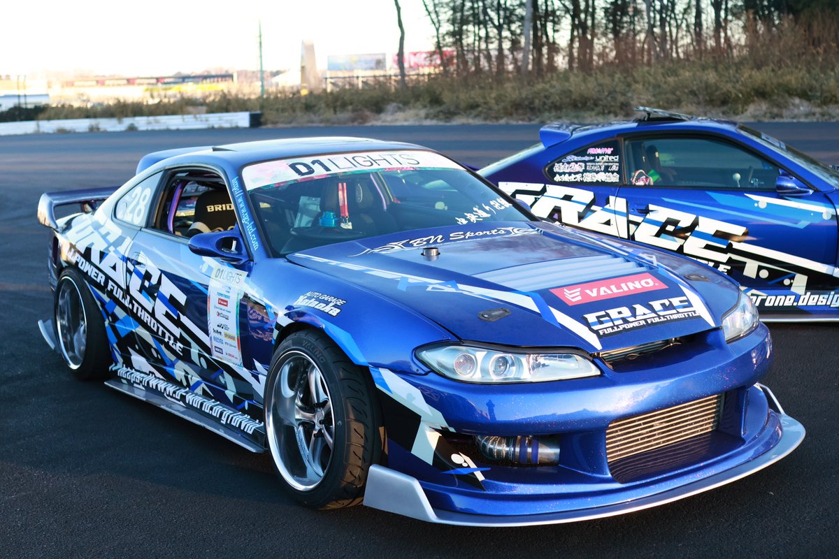 yuutas15's tweet photo. 自分の考える理想のシルビア遂に完成😎
エンジン
1.5JZ 3.1化
タービン
GCG G35-900
ミッション
G-FORCE RTS
エアロ
大塚風ゼクス
車両製作:オートガレージKATAOKA
@AUTOGARAGEKATA1 
バイナルデザイン:DiviD
@DiviD_jp
バイナル施工:GRACEの愉快な仲間たち
全塗装:J.beatcustom
TeamGRACE S15シルビア https://t.co/Zg0nLWSHQv
