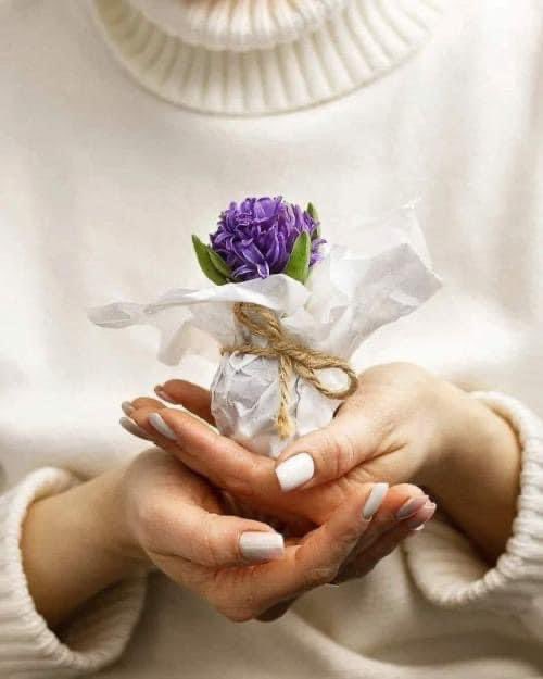 .·:*¨¨*:·.💜Que a paz se faça presente
.·:*¨¨*:·.💜Que a alegria seja permanente 
.·:*¨¨*:·.💜Que Deus nos abençoe sempre!
                .·:*¨¨*:·.💜