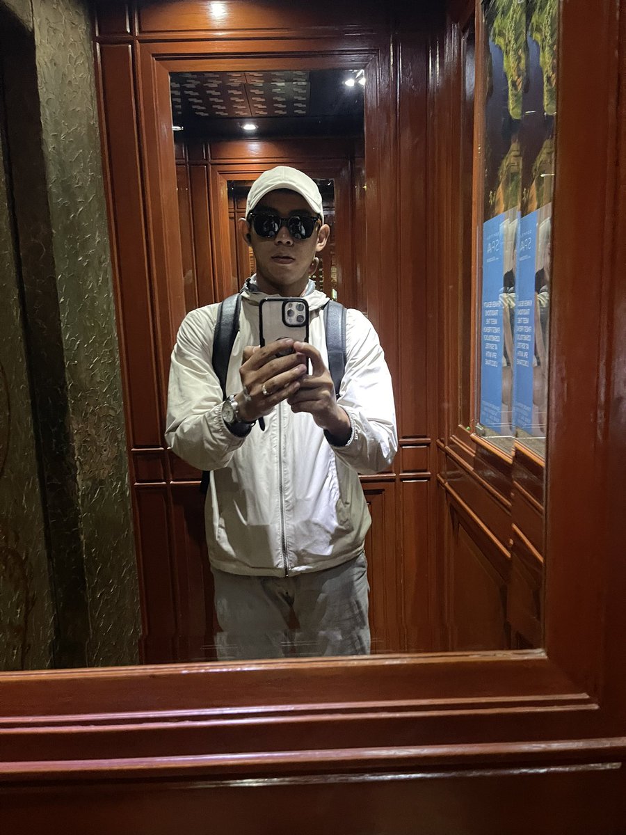 SeungNith's tweet photo. Ready for running 🏃 https://t.co/rAxLT1bGSS