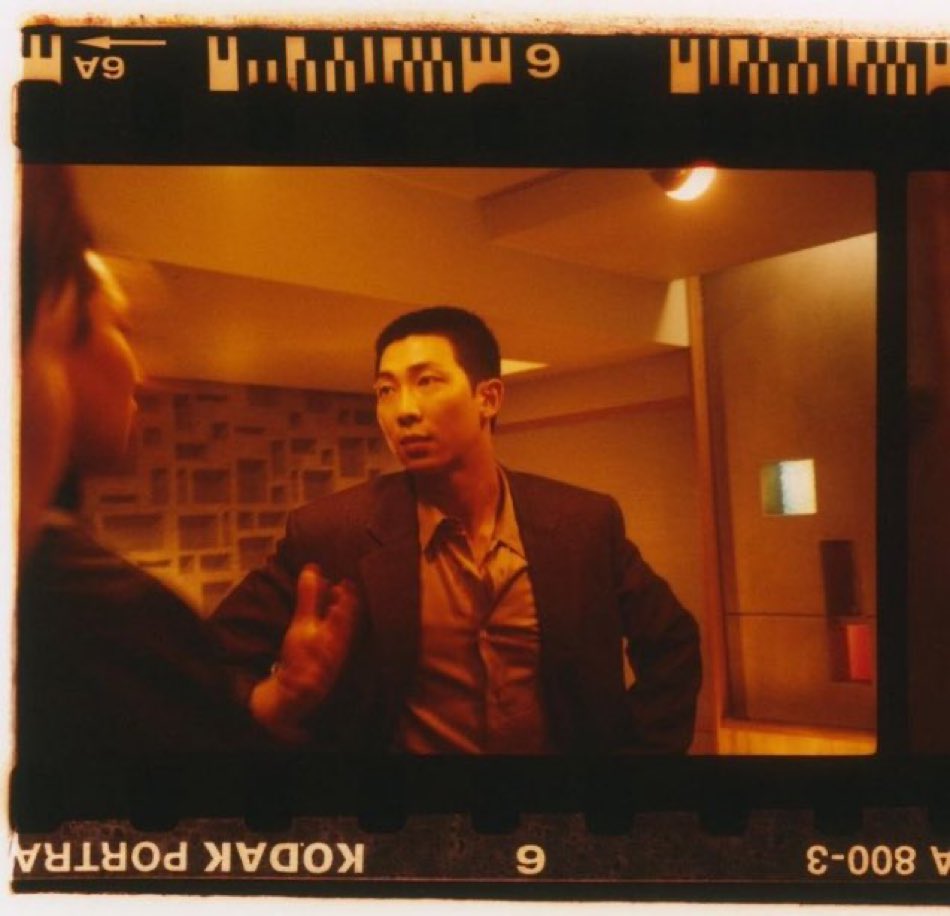 diyeceğim şeyleri unutturuyorsun