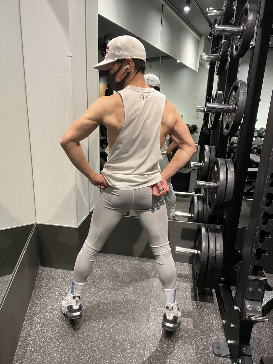 osyarenistylish's tweet photo. 絶対課金しない＿|￣|○ il||li

フォロー✨♻️🤝♻️✨
お願い致します✨🥰🫶❣️✨

🏋️@osyarenistylish🎮
🖼️📝@osarenatrainee🧵🧶🪡
🌏🕊️✈️@osyastar777🌌🕊️✨

YouTube登録🎥🔘☟✨
https://t.co/HridDEQ7jp

💫💃TikTok🕺💫
https://t.co/EZeJF5J2Vy

#Lizzo
＃aboutdamTime https://t.co/tFOWNsORsb