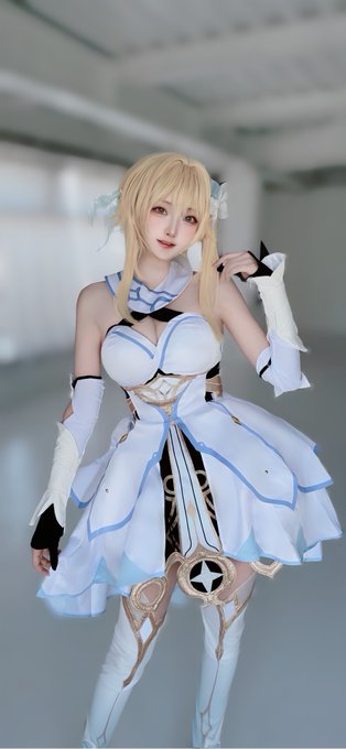 Twitterのコスプレ画像3