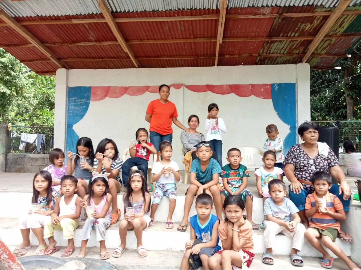 hopebuildersorg's tweet photo. NPSG Talaban Holds Storytelling Session in Himamaylan

Five members of the Talaban Neighborhood-Parents Support Group (NPSG) held a storytelling session for twenty kids on December 19, 2023, in Himamaylan City, Negros Occidental. https://t.co/eDYEP1Jh8A