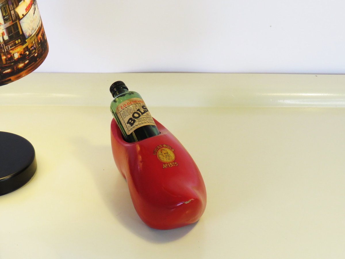 MaLanterne's tweet photo. Vintage Dutch Wooden Shoe Advertisement, Erven Lucas Bols, Dutch Clogs, Genever Small Bottle, Amsterdam Distillery, 50s https://t.co/Gz8cnc5udC #Music #Vintage #blackfriday #Retro #Home decor #Free shipping #Summerdress #Holidays #Sales #Fashion #RedShoe https://t.co/YlLYoM24qs