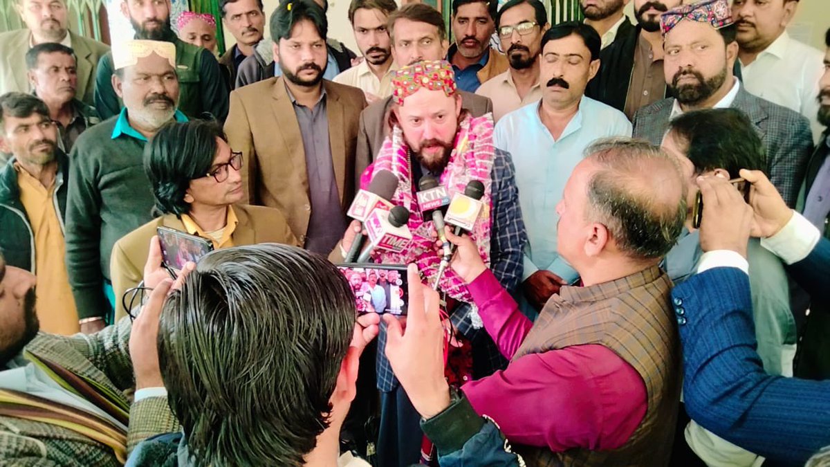 shahzadsjillani's tweet photo. Alhamdulillah my nomination form has been accepted for #NA202 Khairpur. 🙏🤲 @MaryamNSharif @CMShehbaz @NawazSharifMNS @betterpakistan @pmln_org 

#PMLN #NawazSharif #MaryamNawaz #teamshahzadshah #Khairpur #Sindh #pml_n_org https://t.co/iezDH06Wy0