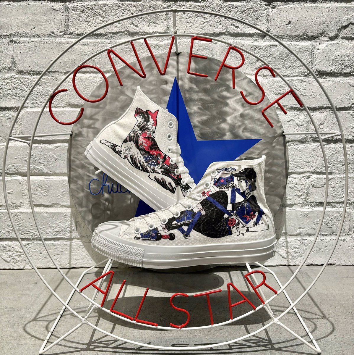 1/3からプリントカスタマイズに、CDジャケットや書籍のカバーなど