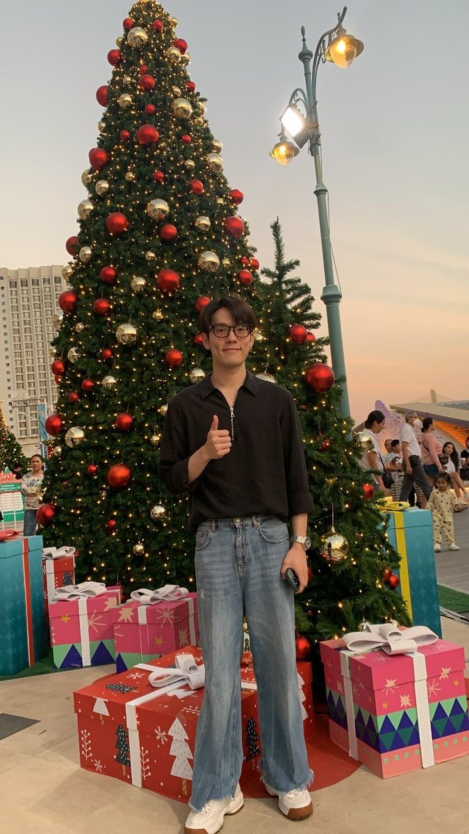 ccopterofficial's tweet photo. IGs : coptermom_ronk 

วันนี้แวะไปให้กำลังใจ น้องๆ วง  BAMM

#CTRPANUWAT https://t.co/OYMVNBXpUh