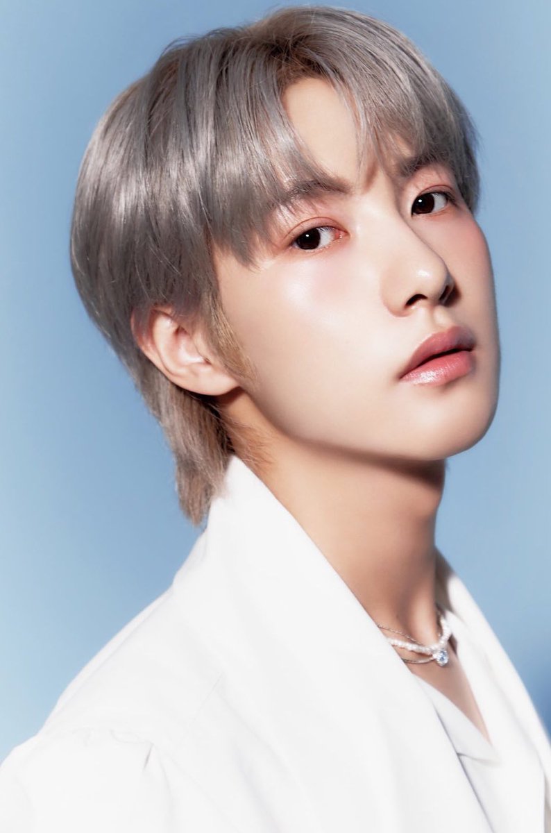 renjuns323's tweet photo. THATS FACE! https://t.co/a7u9BM3jGX