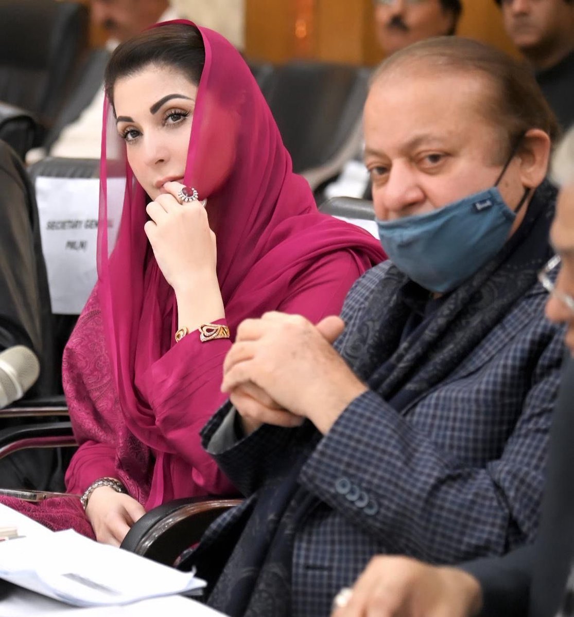 Shamylaroy's tweet photo. سلامت رہیں۔ ❤️❤️ https://t.co/KqxTeS3m2n