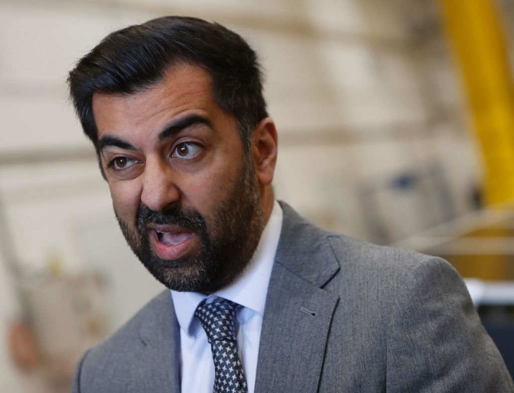 FollowFollowGru's tweet image. Anything but the day job.

If it's in the Middle East and has Muslim bias,  you'll hear plenty from Humza Useless.

But that is of no interest to Scotland, which is declining rapidly meanwhile.

#notmyfm #humzauseless #resignhumza #HumzaBinShaggin