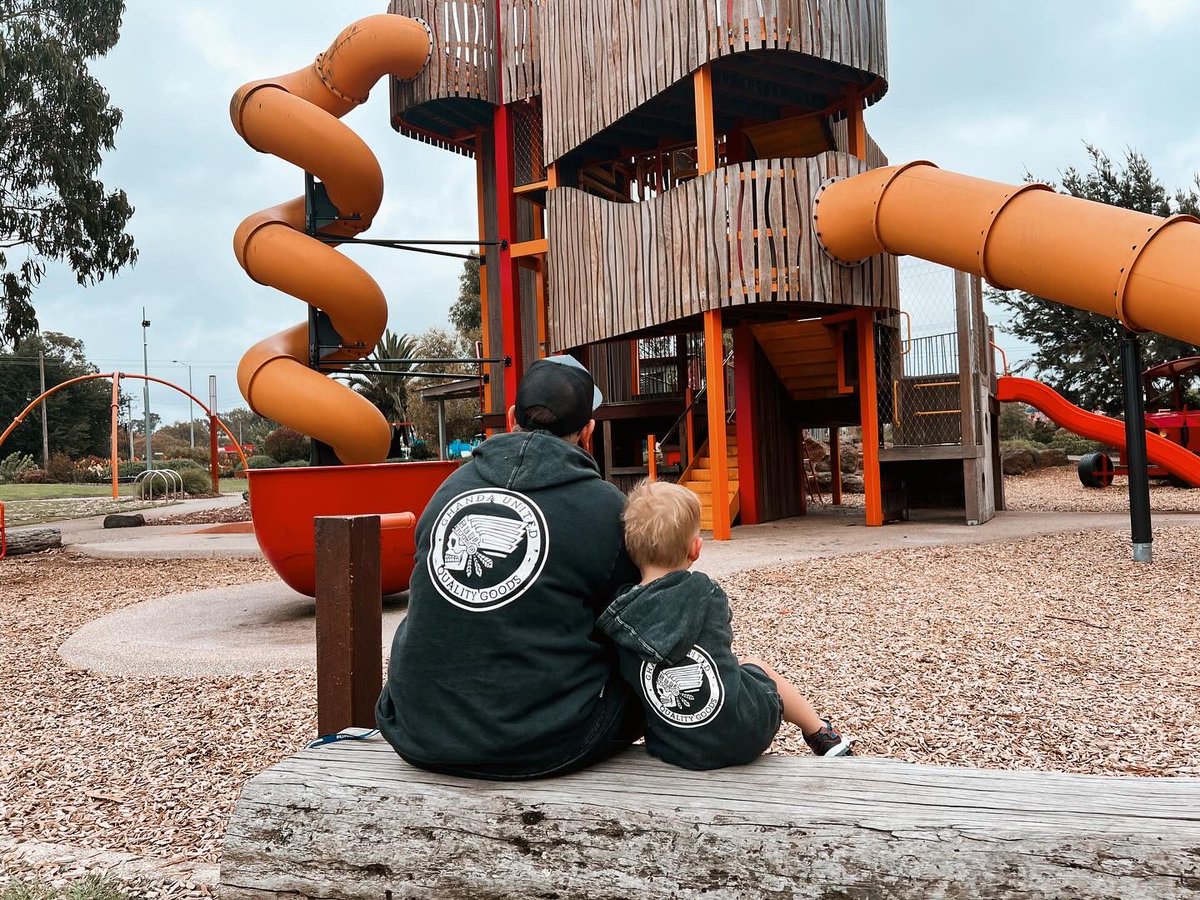 How amazing does this playground look?! 🤩

Read our brand new blog post HERE: lifewiththelamsays.blogspot.com/2023/12/commun…

#lifewiththelamsays #localinspirationforfamilies #familyblogger #mumblogger #wallan #adventureplayground #melbourne