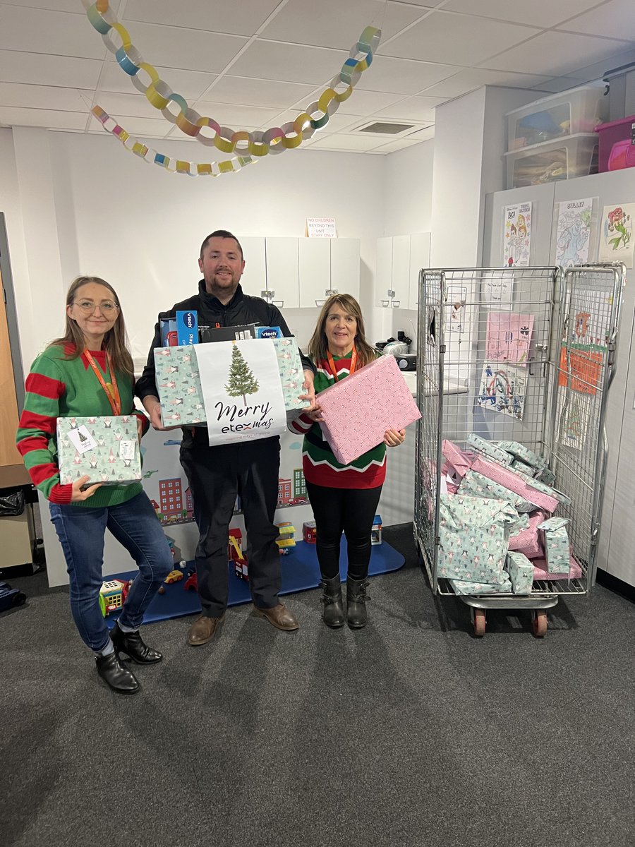 ✨Heartfelt Donation Impact✨ We extend our heartfelt thanks to Etex for their thoughtful donation of gifts and items for the Children's Ward💗 Your generosity has not only brightened the Children's Ward but also lifted the spirits of our little patients🎄