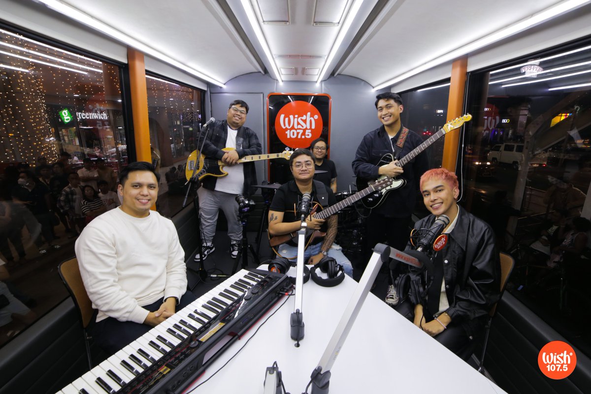 wish1075's tweet photo. On his comeback Wish Bus performance, @arthurmiguelii sang his latest heartfelt single, "Bawat Taon." The singer-songwriter also gave his own rendition of Rico Blanco's "Your Universe." https://t.co/2b60vu0Gs4