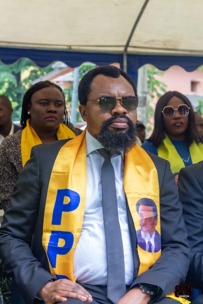 murhola_sandra's tweet photo. Libérez Papy Pungu ! @kazadi_peter https://t.co/J4Vc0NbWGh