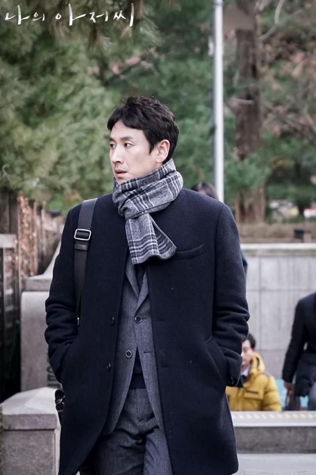 4simplypurple's tweet photo. Recently saw his movie #Sleep. Loved him in #PaybackMoneyandPower this year. Lee Sun Kyun was a talented actor.

They harrassed the poor man so much over false drug charges. Rapists enjoy early release and a career. South Korea's laws are a mess.

Rest in peace #LeeSunKyun :( https://t.co/ny3zy1kxcJ