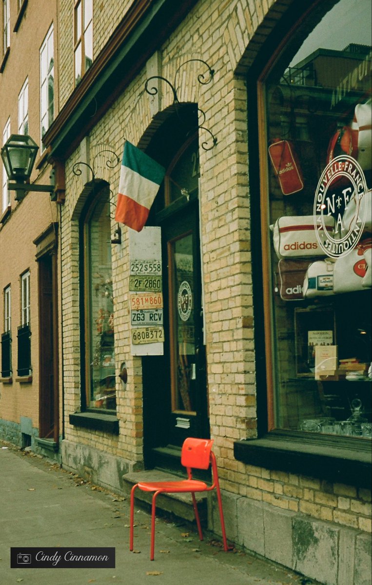 Cindy_Cinnamon's tweet photo. Cindy Cinnamon Photographie
https://t.co/g7SV9JrYvu
Rollei B35
Flic Film Elektra 100
#FlicFilmElektra100 #Elektra100 #35mmFilm #C41process #Rollei #RolleiB35 #35mm #FilmCommunity #FlicFilm #ColorFilm #100ISO #FilmIsFun #AntiquitΓ©s #NouvelleFrance #SaintPaul #Quebec #Canada https://t.co/Gs74tBpYoK