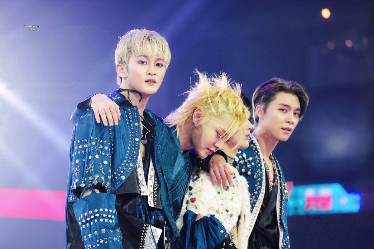 SomeoneAugust's tweet photo. 231225 SBS 가요대전

#마크 #MARK #MARKLEE 
#NCT #NCTDREAM #NCT127 https://t.co/XHP3A5N8xB