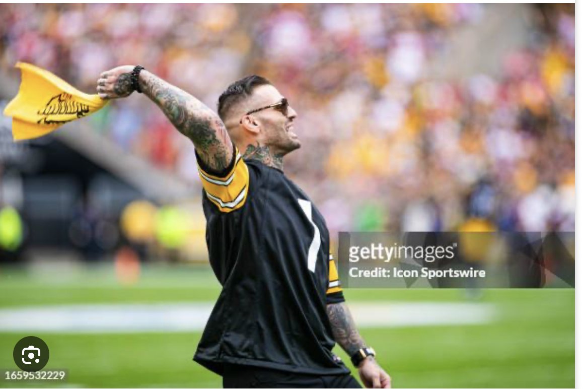 PittsburghSport's tweet photo. EXCLUSIVE: @WWE Announcer/Pittsburgh native Corey Graves on his path through the @WWE and @Pittsburgh roots/sports 
"It’s cool to be a part of that Pittsburgh energy. Everything in the city begins and ends with the sports teams and to be a part of that realm is insane to me."
https://t.co/Nssucn1ROu
