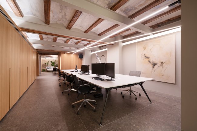 CDICV's tweet photo. Empresa tendencia La Casa EAD
@pepecabrerashop es una empresa familiar dedicada al #interiorismo contemporáneo desde hace más de 30 años.
+info: https://t.co/OLrGaHAGRz
#CDICV #LaCasaEAD #PepeCabrera #PepeCabreraHomes https://t.co/wSPfyiWAWz