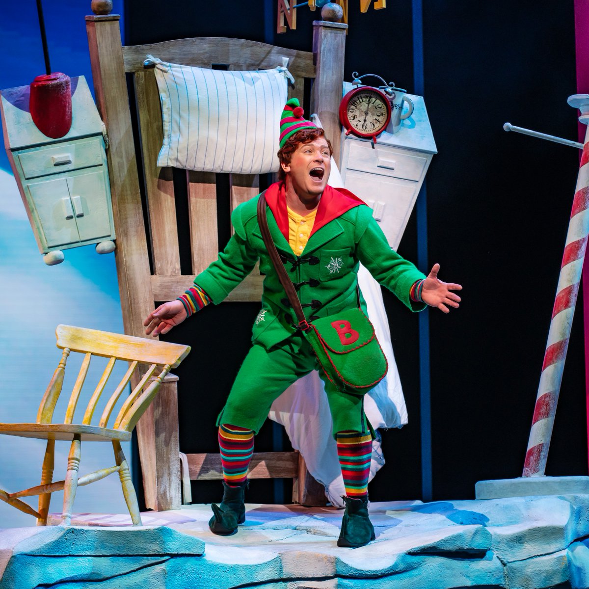 'I'm singing! I'm in a store and I'm singing!' 🎵 #ElfTheMusical