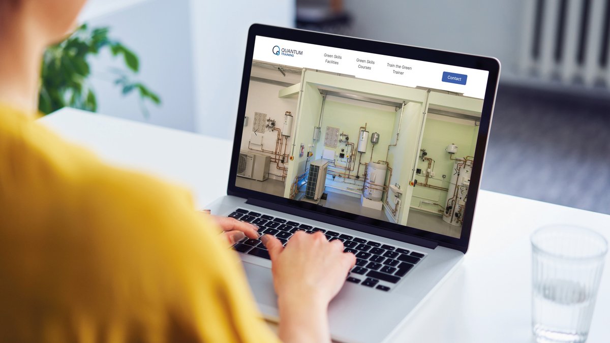 🕛 🥳 The countdown to the new year is on – and we wish you a safe, sustainable 2024! 💚 Next year, we'll be helping colleges and students embrace #greenskills opportunities. Find out how our #training options can help you at our new microsite, ow.ly/CvH950QkBZj