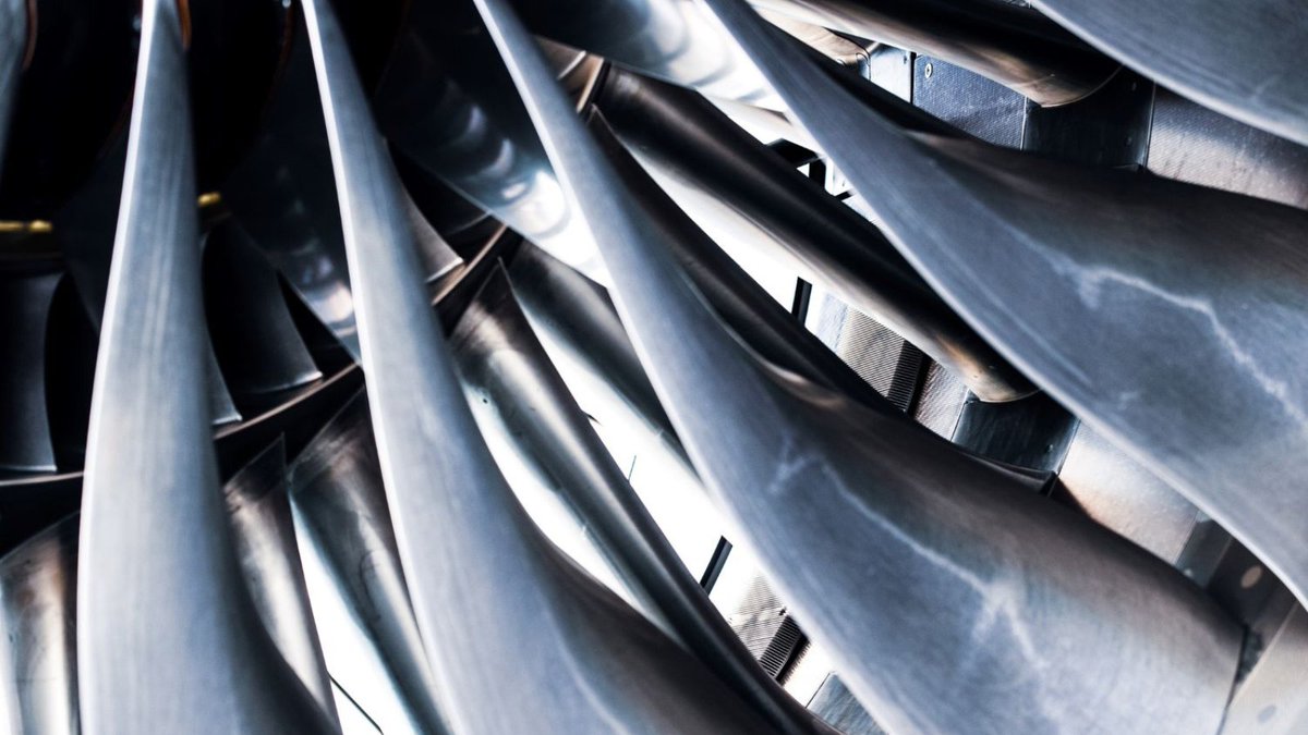 Innovate UK’s Smart Grants Programme allowed @MicroMaterials to develop cutting-edge #IndustrialCoatings for jet engines to #SolarPower plants that aim to: 📈Boost efficiency ⛽ Save fuel ⚡Drive #RenewableEnergy ➡️ ow.ly/hL2B30syIGC #InnovateUKSmart #BusinessInnovation