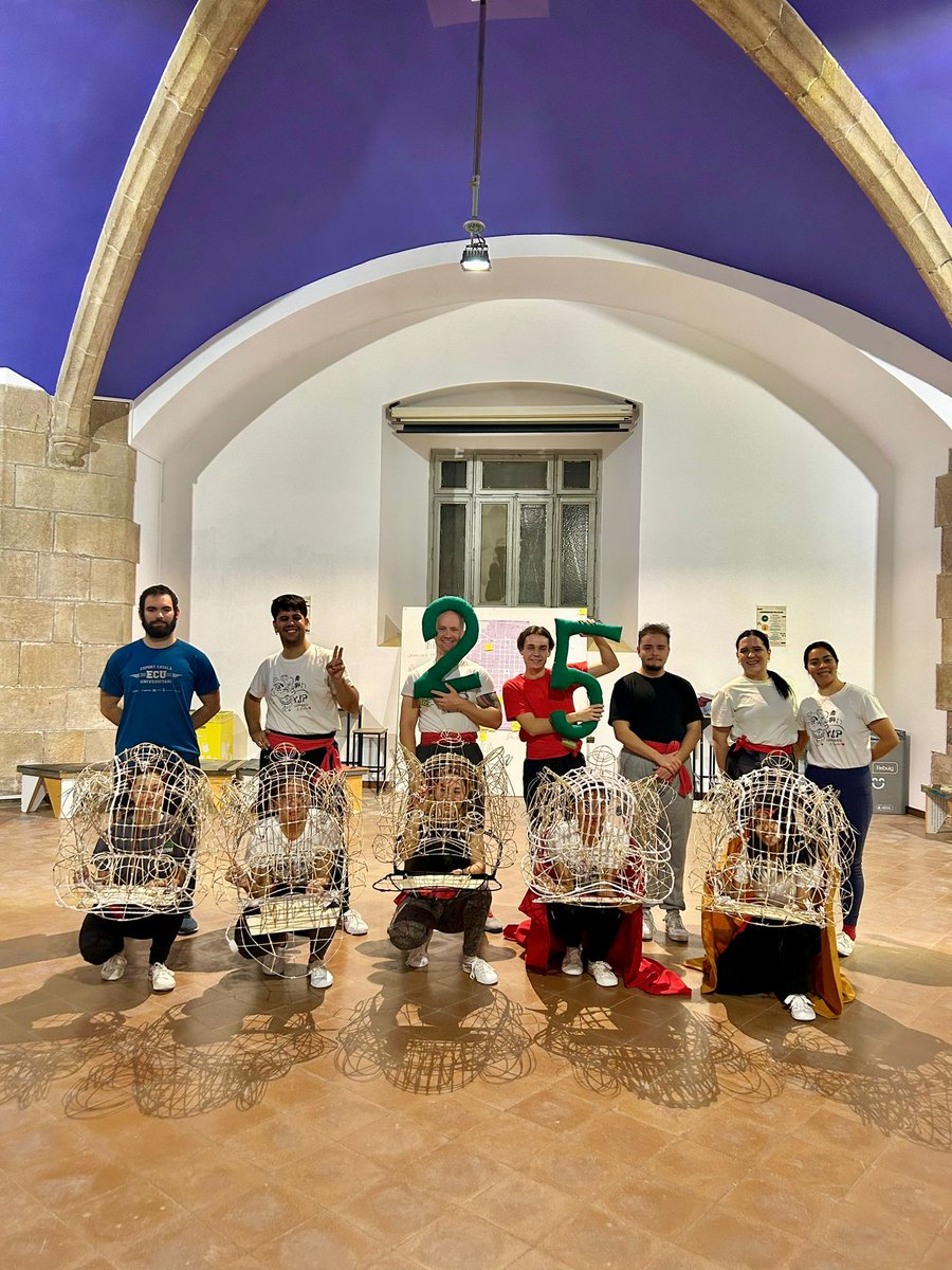 FundacioEJC's tweet photo. Posem punt i final a la celebració del nostre #25èaniversari i compartim amb vosaltres algunes imatges dels nostres #projecteseducatius, que han volgut celebrar-lo amb nosaltres ✨🎁 https://t.co/zyHpMM6DSn