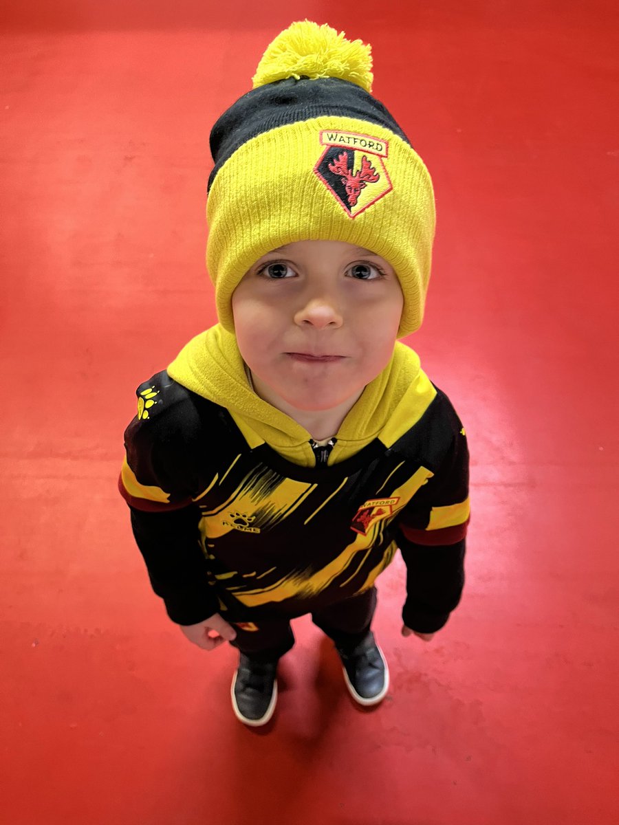 hernve_86's tweet image. The boys’ first #watfordfc match yesterday. Not sure they’ll be in a rush to go back after that one 😩