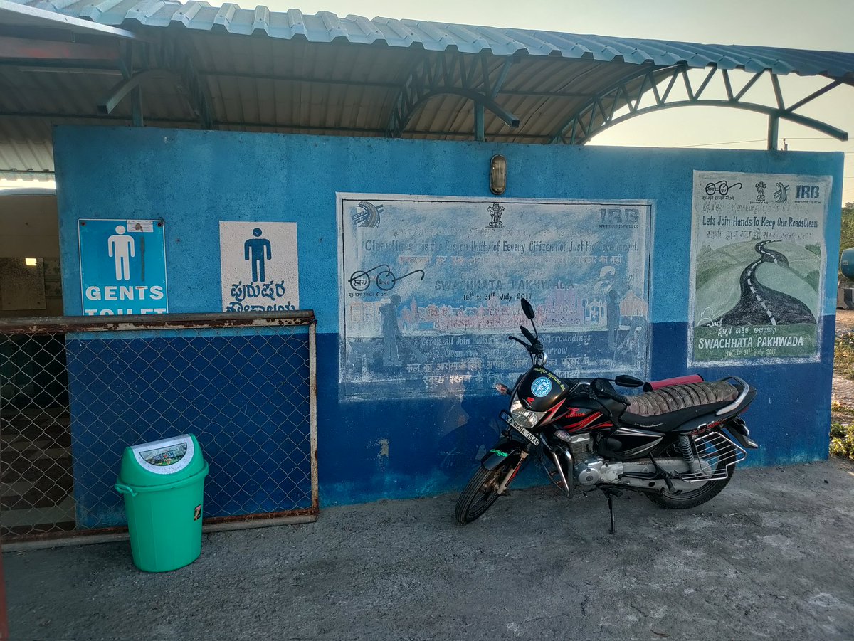 sujayshet7's tweet photo. @NHAI_Official @nitin_gadkari @TeamSwachh @SwachhBharatGov

https://t.co/P5uiPaP0Wh
Chitradurga, Karnataka 577558
The public toilet on the National Highway in Karnataka is in a Pathetic Condition..
Kindly do the needful as this will help women and children..🙏 https://t.co/HfxxuxTN1D