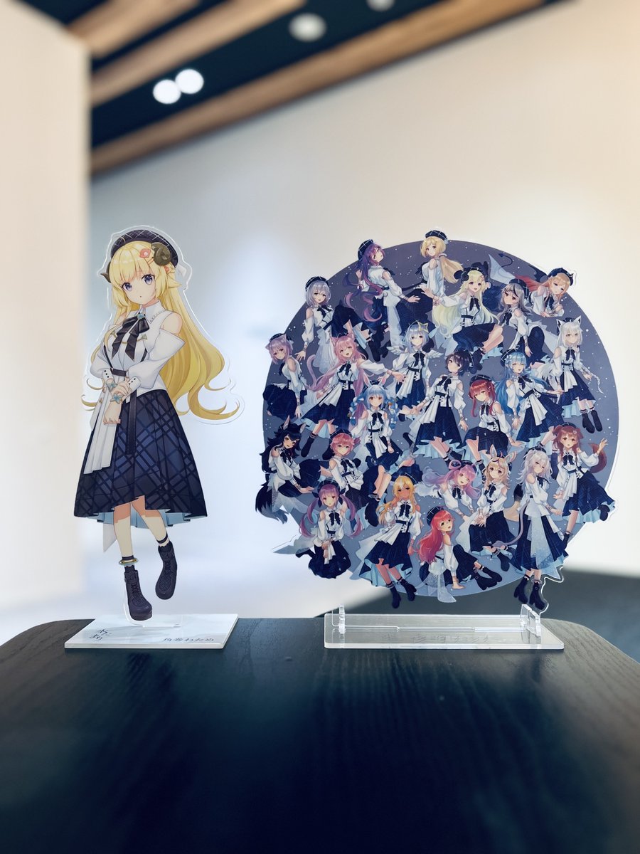 📐UMS盤グッズ画像⑧ ジャケットイラストソロアクリルスタンド 実物