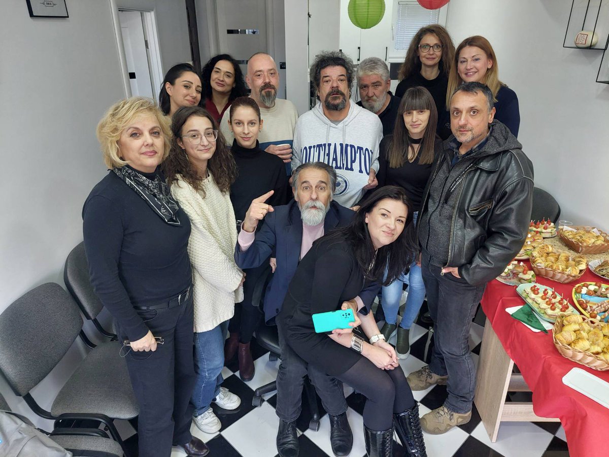 respublica034's tweet photo. I u 2024. istrajno i odlučno nastavljamo da branimo pravo građana i građanki Kragujevca na informisanje u javnom interesu. 
@respublica034
@kragujevacke_
@Glas_Sumadije
@izglave
@pressek_magazin
@ritamgrada
@OnlineDanas
@novarsonline
@tvnova_s https://t.co/gh3rkeLgMB