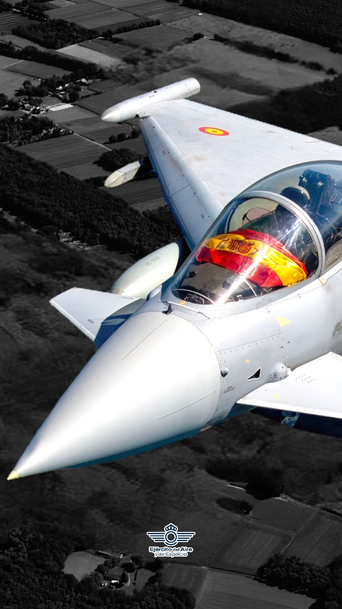 ¡Aviadores! 🚨

Hoy es miércoles y toca…🥁🥁🥁

Nuevo #wallpaper para vuestros dispositivos móviles 📲

Esperamos que os guste. 🙂

📸 <a href="/ChenPengPhotos/">Peng 🐼</a>